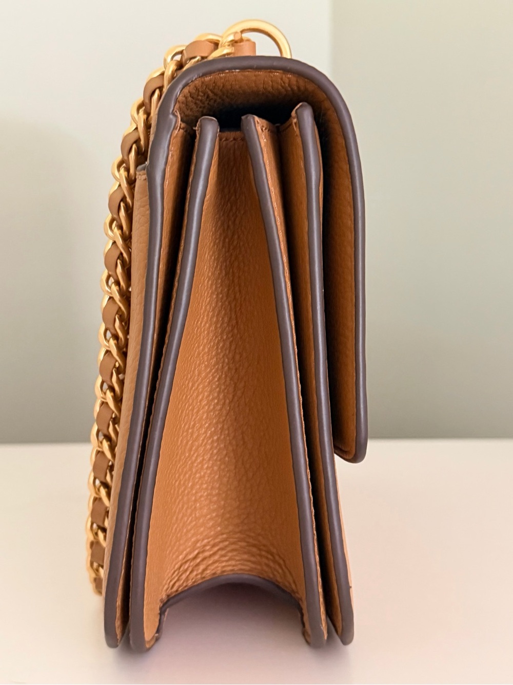 Tory Burch Tan Leather Britten Chain Shoulder Bag with Matching Wallet - Picture 4 of 16